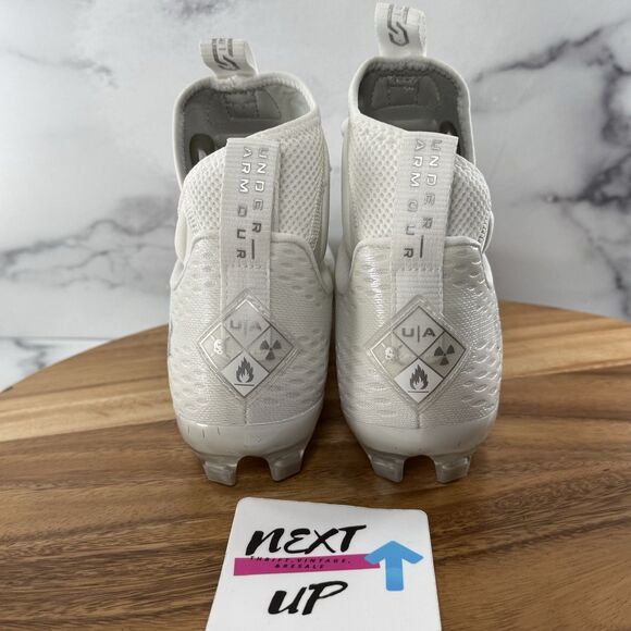 Men’s size 9.5-Under Armour Spotlight Lux MC 2.0 Men\'s Football Cleats White NEW main image 5